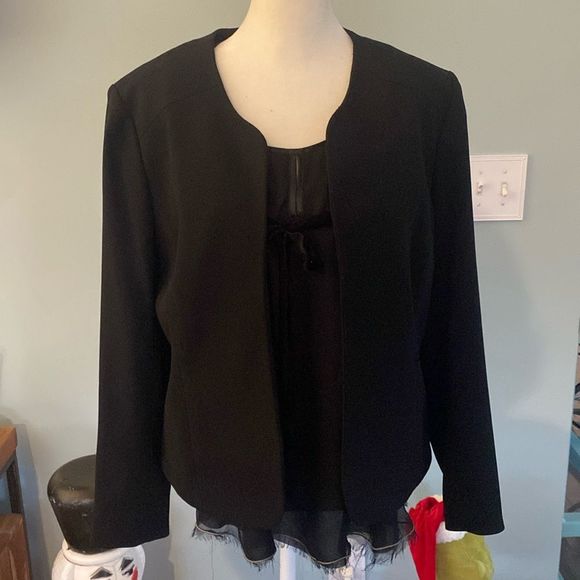 Chelsea 28 Black Lined Jacket Blazer with Side Pockets Size Large - Picture 1 of 13